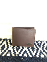 Load image into Gallery viewer, Leather coin wallet